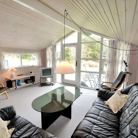 Holiday Junette - 950m From The Sea In Nw Jutland By Interhome *